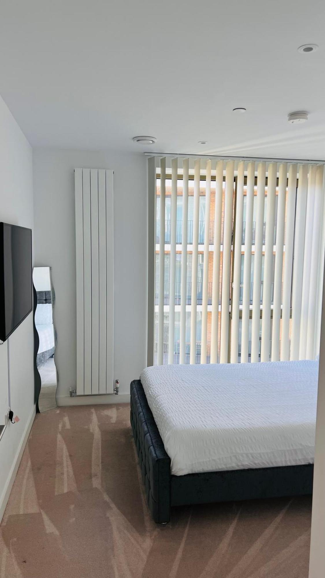 Lush Living - Double Room With Private Bathroom ロンドン エクステリア 写真